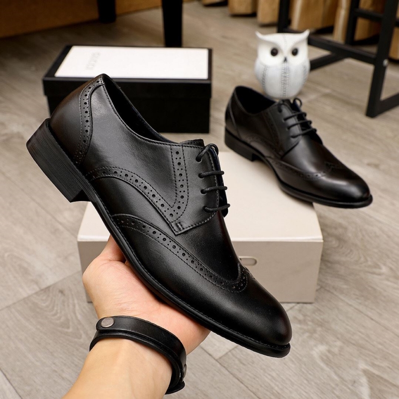 Gucci Leather Shoes